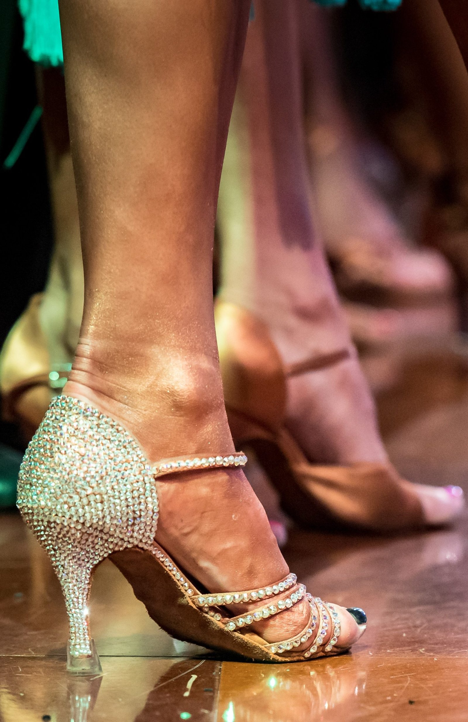 Παπούτσια χορού λάτιν με κρύσταλλα στρας